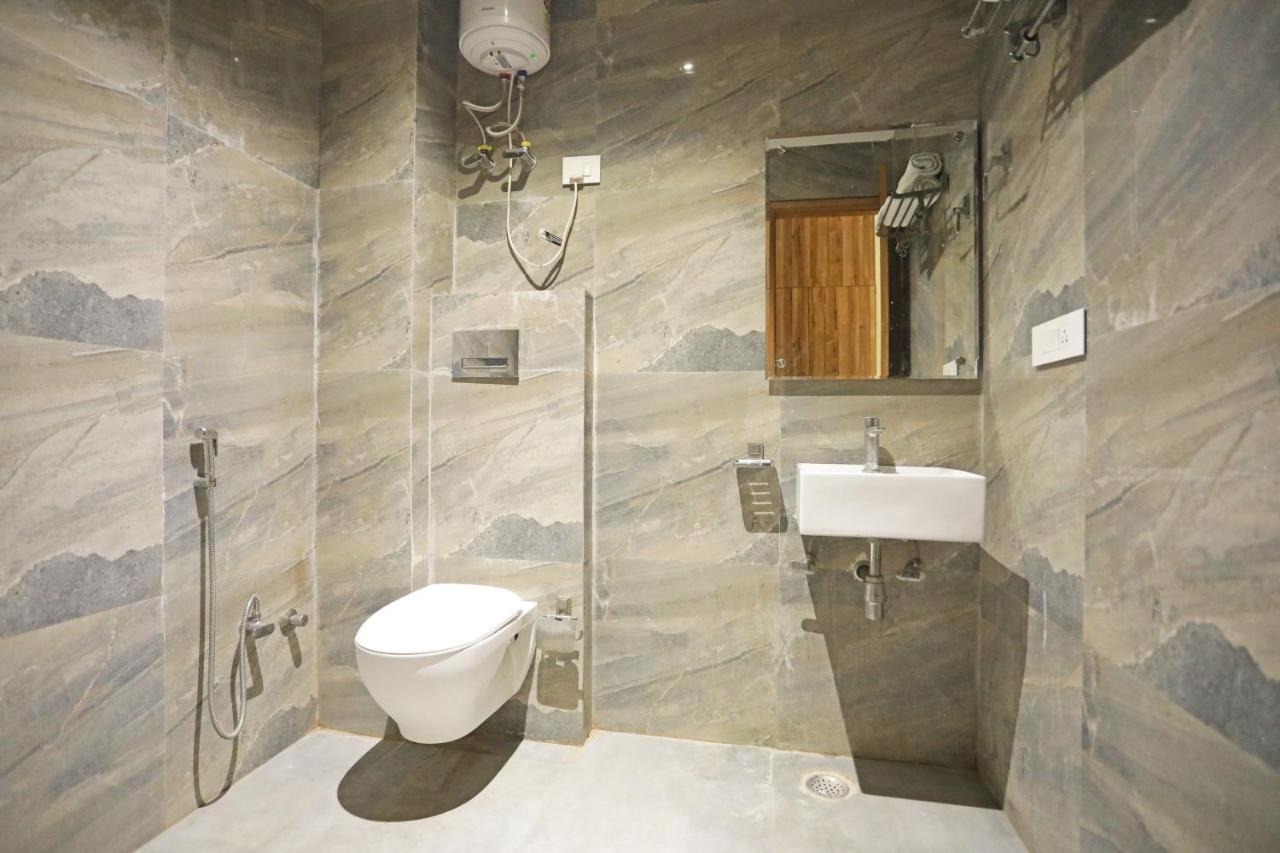 Hotel Good Vibe Near Delhi Igi Airport Nowe Delhi Zewnętrze zdjęcie