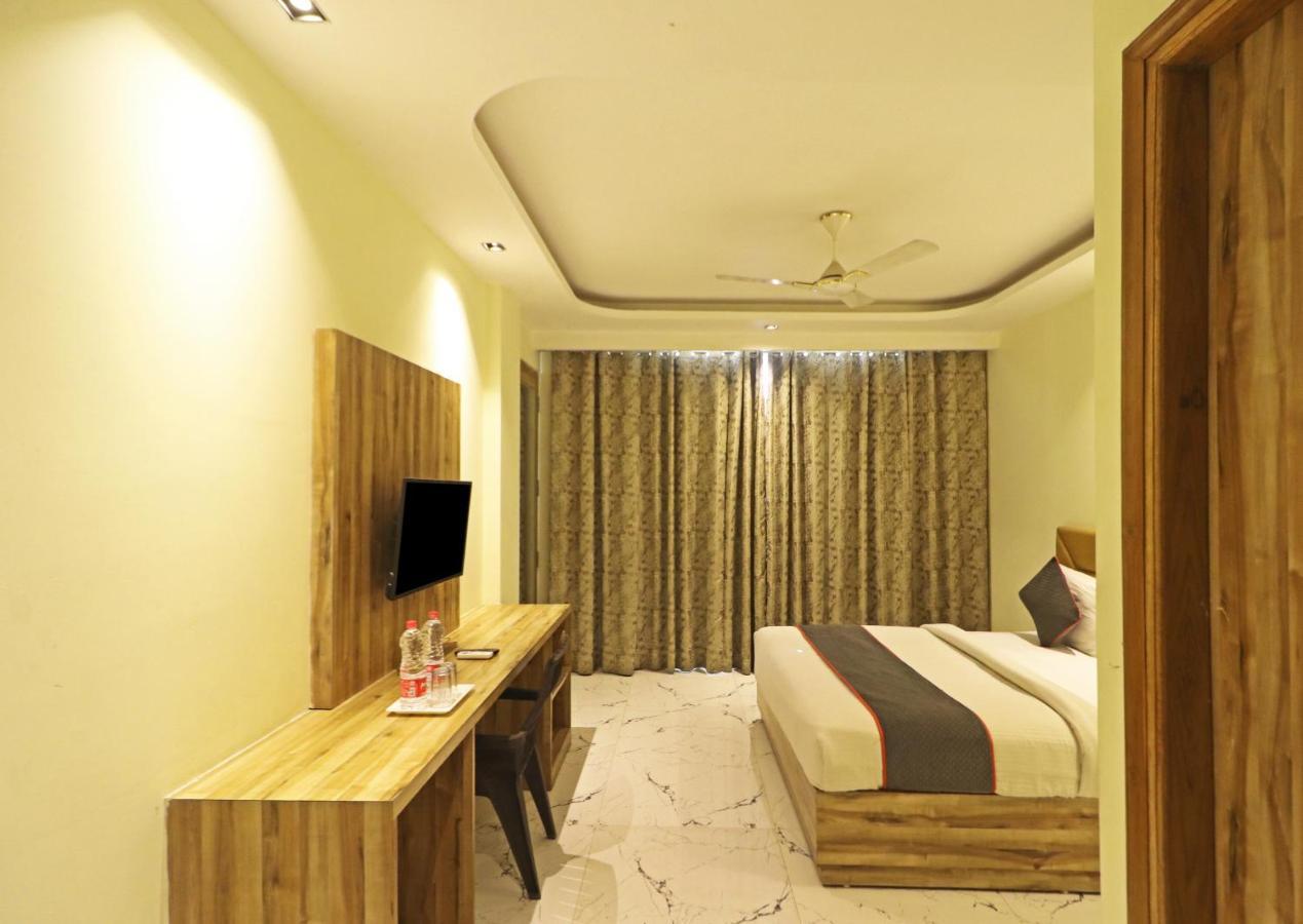 Hotel Good Vibe Near Delhi Igi Airport Nowe Delhi Zewnętrze zdjęcie